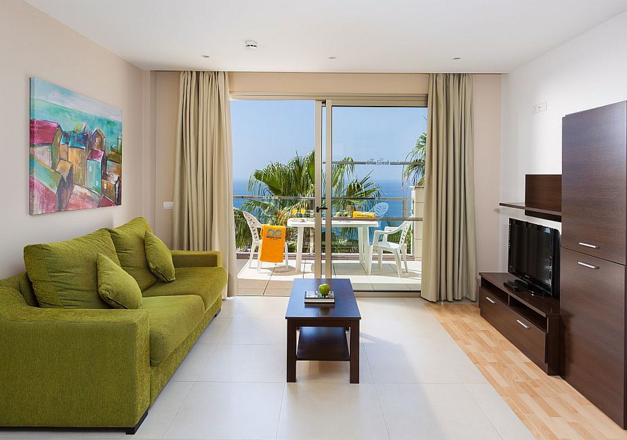 Klayman Diamond Aparthotel 아칸티라도 외부 사진